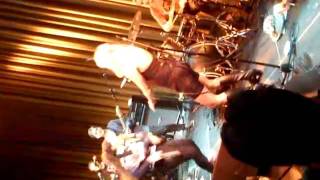 Tani-a Feat Syster Sol