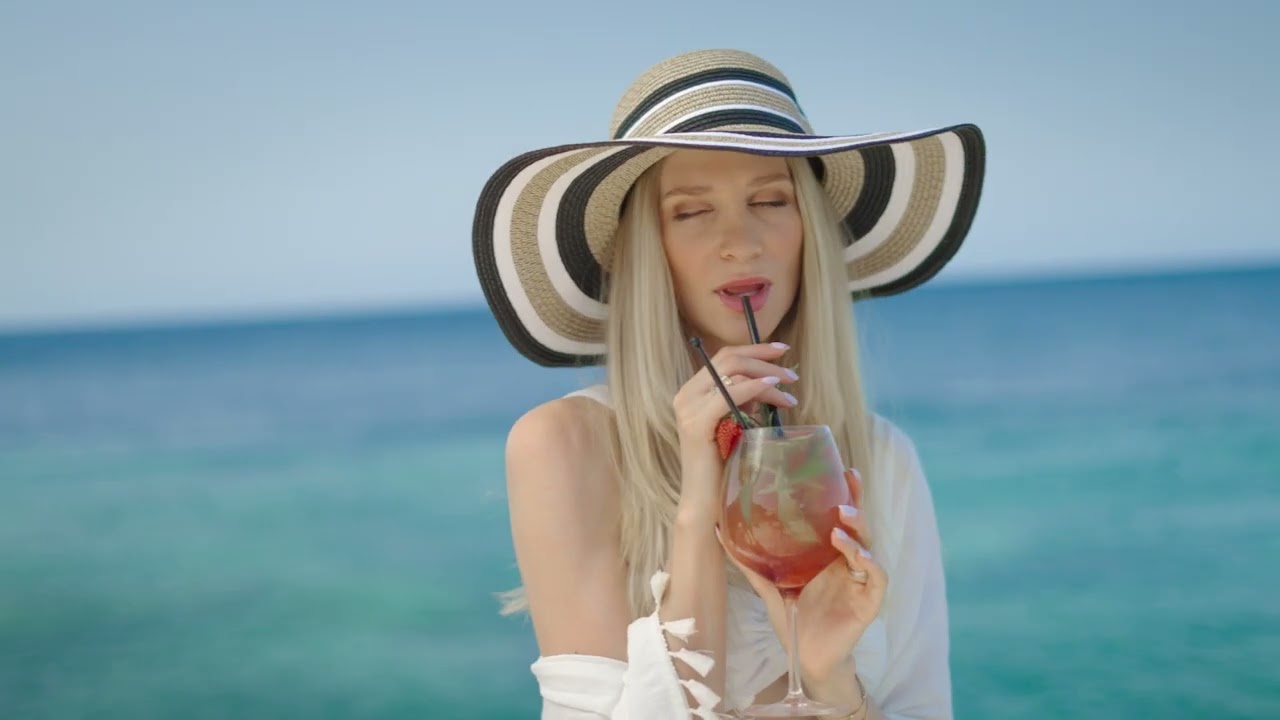 Video: 4* Ruža Vjetrova Wind Rose Hotel Resort