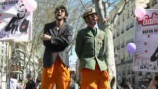 preview picture of video 'The Gambas Acción Callejera: 1ª kedada en el Rastro de Madrid +'