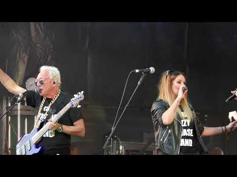 Trevor Horn Band - Video Killed The Radio Star - Fairport Cropredy Convention - 10.8.17