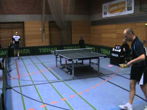 Tischtennis Bayer M  Hilpoltstein 2010 41 Andreas Ball vs R.Schreiter TTC Wohlbach