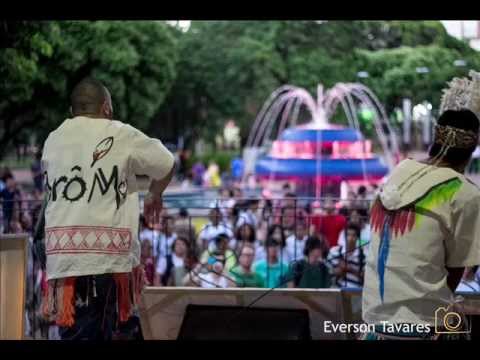 Brô Mc's Rap Indígena - A vida que eu levo.wmv