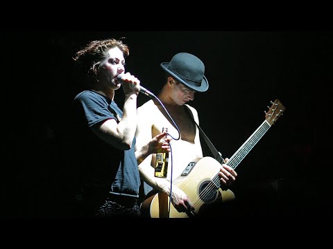 The Dresden Dolls 'Sing' (2006)