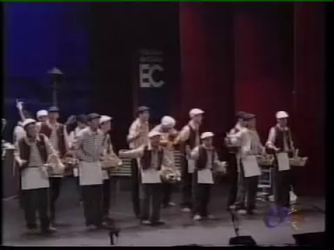 Pasodoble 'Mis Castañitas': Comparsa Infantil en el Carnaval de 2001