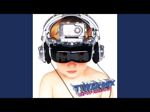 LOVE REVOLUTION・MAX