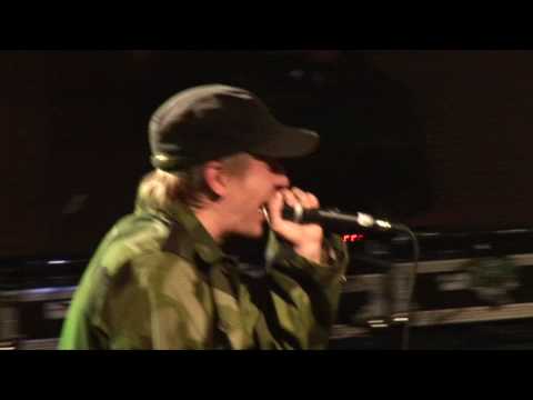 WST ja Scabere - Ups! | HipHopHolism vol 1 Genialistide klubis