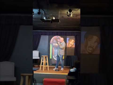Jukebox Comedy Club 