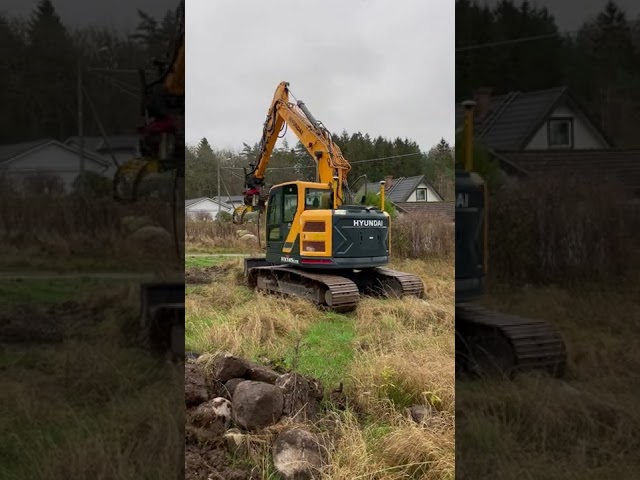 768661 Bandgrävare Hyundai HX145 LCR med Rototilt/grip