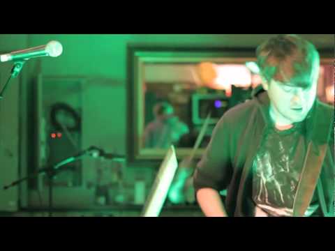 Bones @ CAMDEN CRAWL 2011 'the do it'