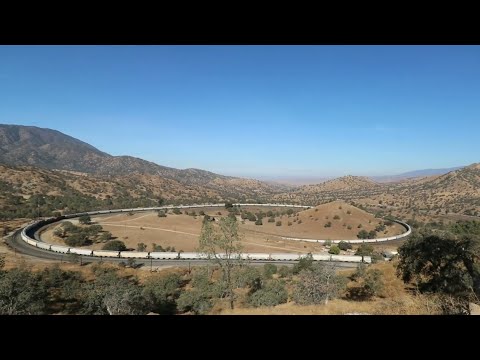 World's Largest Train | Longest Train Through Tehachapi Loop