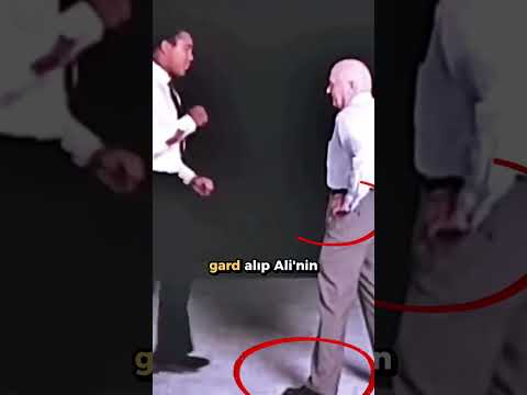 2 Legends 2 Different Techniques