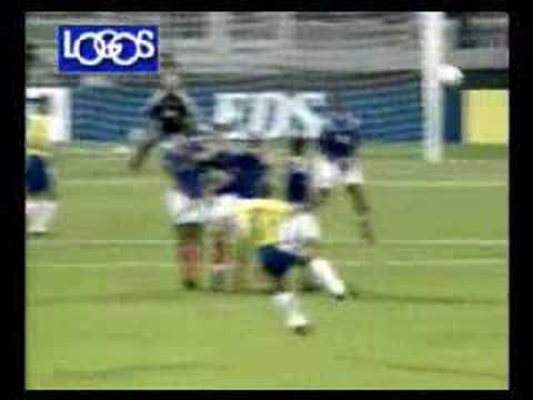 BEST FREE KICK EVER!