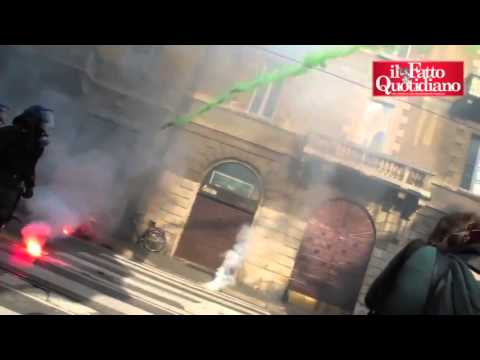 14N Italia Enfrentamientos entre manifestanes y policias en Milan