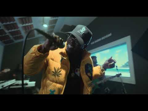 Starboi3 - Side Nigga  (Live Performance)