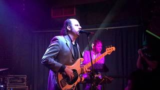 Donny Benét Working Out live at BIGSOUND