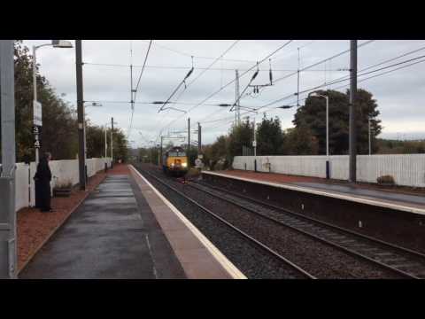 57310 'Pride of Cumbria' & 37609 pass Slateford | 6M50 Torness-Carlisle Kingmoor ~ Nuclear Flasks.