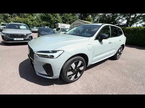 XC60 T8 ULTRA DARK AWD - Image 2