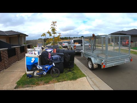 Rolling Up On These Ones - Street Scrap & Resell