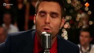 Nick & Simon - Mistletoe and wine