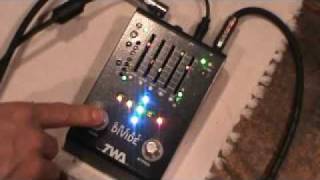 Video thumbnail for Octaver - Guitar & Bass Octave Pedal - TWA Great Divide Octave Divider by Godlyke Inc.