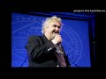 Daniel Johnston - Frustrated Artist (Live On WNYU 2000)