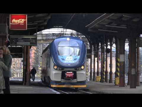 Os 7008 Marianske Lazne - Cheb - Most mit 844 005-9 RegioShark Ausfahrt in Karlovy Vary