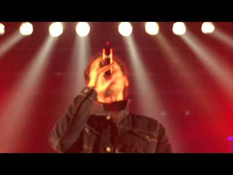 Tchong Libo -  Kingston Town - Live HD In France 21/02/2015 C- Youreggae