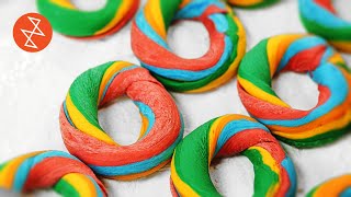 Fun Montreal Style Bagels🌈 How to Make Rainbow Bagels at Dizz's Bagel & Deli