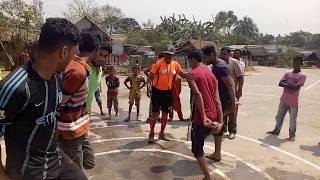Awesome people cock fight game.মোরগ যুদ্ধ খেলা