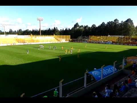 Gol de Cólzera a Sportivo Belgrano desde la tribuna