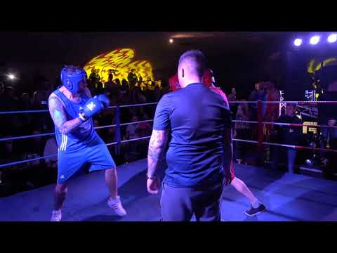 Berlin Swifts & Shankill Jnrs Boxing night bout 10