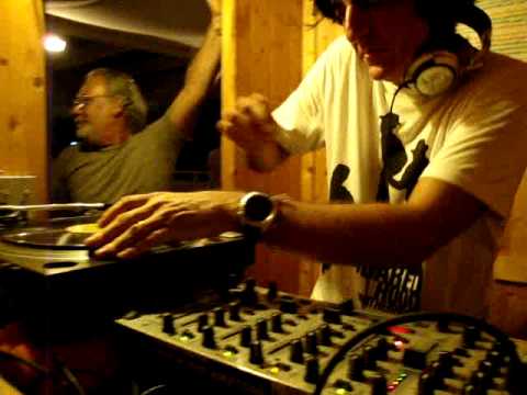 DJ FABRIZIO FATTORI LIVE @ BAGNI BIBI 28 AGOSTO 2009 Parte 12