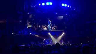 Garth Brooks - Live Tacoma 11/04/17 - Crowd going crazy!!