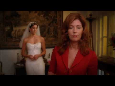 Susan Locks Katherine In The Closet - Desperate Housewives 6x01 Scene