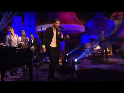 Mika met Celebrate | Manneke Paul | VTM