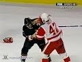 Sean Avery vs Steve Thomas Jan 15, 2003