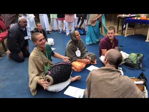 2018 01 24 Puri Day 4 Guru Puja - HG Satyadeva Dasa and HG Vaisesika Dasa