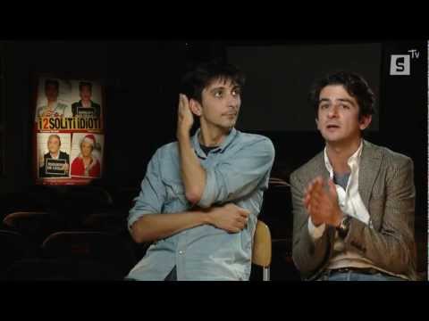 I Soliti Idioti a Skuola.net: ecco che studenti eravamo