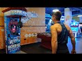 Testing my strenght in a Punching machine