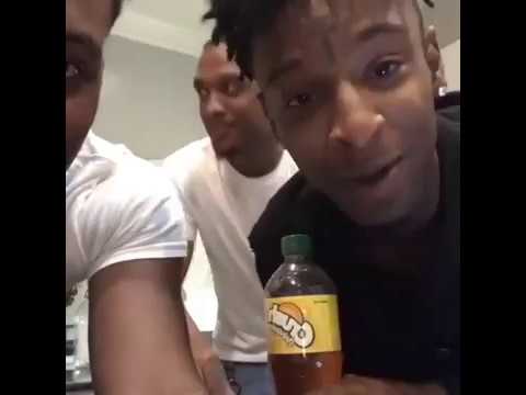 download lagu mp3 mp4 21 Savage Pussy, download lagu 21 Savage Pussy gratis, unduh video klip 21 Savage Pussy