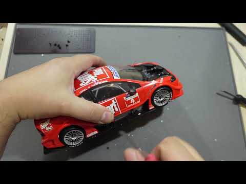 2000 Opel Astra DTM V8 1:18 Action