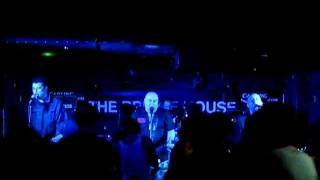 999 Titanic (my over) reaction - Bridgehouse 2 London 21/1/2012