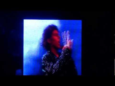 Boris Michael Jackson Impersonator & Tribute Artist - Billie Jean Victory Tour