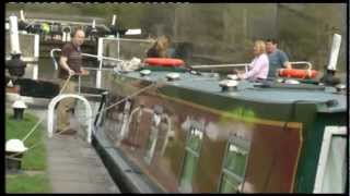 preview picture of video 'Lee Family Trip on the Grand Union Canal part  1'