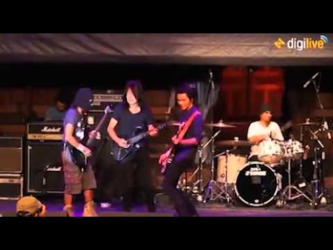 Ian Antono & Toto Tewel - Kepada Perang (Dari Gitaris Untuk Indonesia)