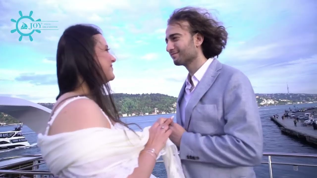 Luxury Iranian Wedding on a Boat in Istanbul