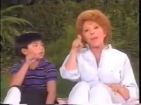 Lamb Chop's Action Songs - 5.) I Work in a Button Factory