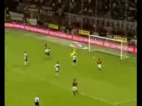 Va dentro come il burroooo... KAKA'! Come una lama nel burro