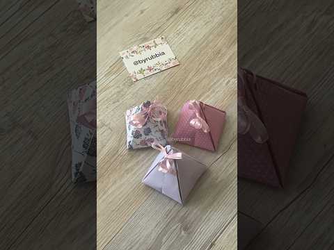 Pyramid Treat Box #box #giftbox #pyramid #origami #diy #giftideas #partyfavors #partyideas #fyp