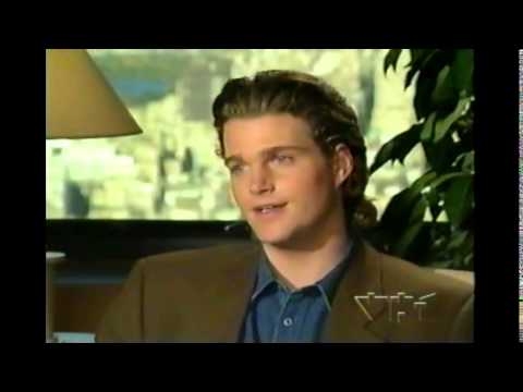 Tim Curry - The Three Musketeers Promo - Charlie Sheen - Kiefer Sutherland - 1993